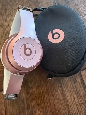 Beats by Dre Rose Gold On-Ear Headphones